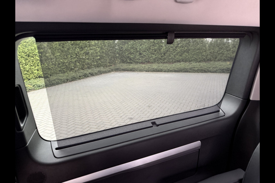 Peugeot e-Traveller 75 kWh Business VIP / PRIJS INCL BTW /**7.401 KM**/ FULL ELECTRIC / 6-PERSOONS / 2x SCHUIFDEUR / LEDER / MASSAGE...... Peugeot e-Traveller 75 kWh Business VIP / PRIJS INCL BTW /**7.401 KM**/ FULL ELECTRIC / 6-PERSOONS / 2x SCHUIFDEUR / LEDER / MASSAGE......