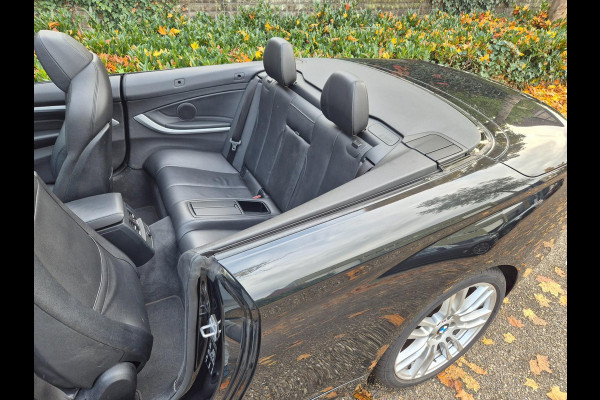 BMW 4 Serie Cabrio 420i M Sport High Executive Cabrio Dig. Dash Apple CarPlay Elek.Stoelen Nbt Evo GR Navi Leder Zwart NAP BMW 4 Serie Cabrio 420i M Sport High Executive Cabrio Dig. Dash Apple CarPlay Elek.Stoelen Nbt Evo GR Navi Leder Zwart NAP