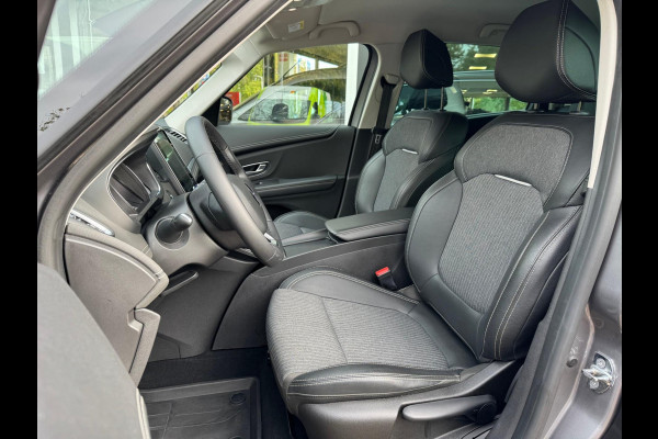 Renault Grand Scénic TCe 140 EDC Techno Groot navi / Full LED / P-sensor & camera