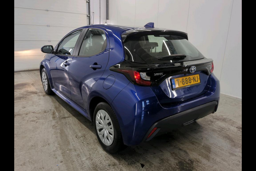 Toyota Yaris 1.5 Hybrid Active Auto. Navigatie Apple Carplay/Android Auto Camera Adaptive Cruise Control  Climate Control Toyota Yaris 1.5 Hybrid Active Auto. Navigatie Apple Carplay/Android Auto Camera Adaptive Cruise Control  Climate Control