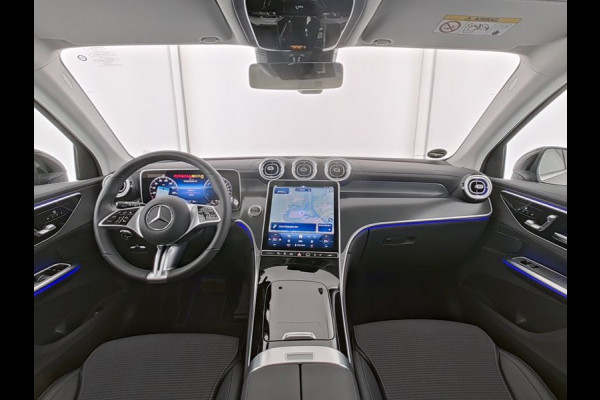 Mercedes-Benz GLC 300 e 4MATIC Plug-In Hybride Trekhaak | Sfeerverlichting | 19 Inch Velgen | Stuur en Stoelverwarming | Memory Voorstoelen. Inclusief 24 maanden MB Certified garantie voor Europa. Mercedes-Benz GLC 300 e 4MATIC Plug-In Hybride Trekhaak | Sfeerverlichting | 19 Inch Velgen | Stuur en Stoelverwarming | Memory Voorstoelen. Inclusief 24 maanden MB Certified garantie voor Europa.