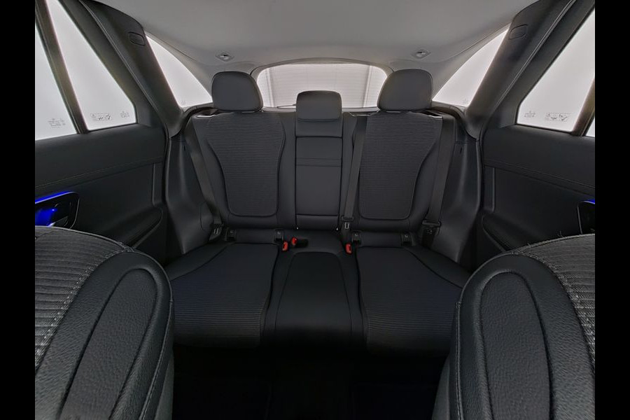 Mercedes-Benz GLC 300 e 4MATIC Plug-In Hybride Trekhaak | Sfeerverlichting | 19 Inch Velgen | Stuur en Stoelverwarming | Memory Voorstoelen. Inclusief 24 maanden MB Certified garantie voor Europa. Mercedes-Benz GLC 300 e 4MATIC Plug-In Hybride Trekhaak | Sfeerverlichting | 19 Inch Velgen | Stuur en Stoelverwarming | Memory Voorstoelen. Inclusief 24 maanden MB Certified garantie voor Europa.