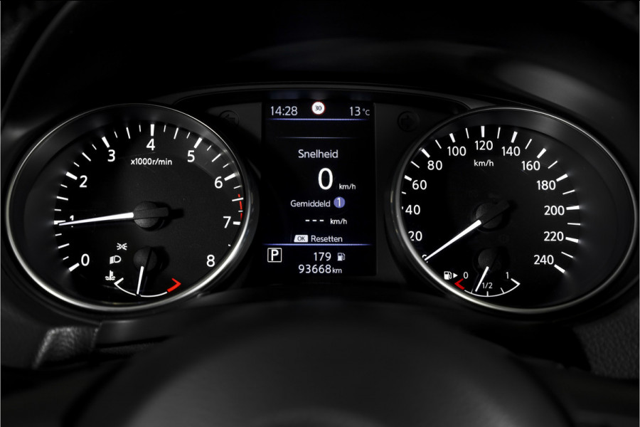 Nissan QASHQAI 1.3 DIG-T Tekna + 160 PK - Automaat | Pano | Adapt. Cruise | Stoel-+Voorruitverw. | Elek. Stoel | PDC | 360 Camera | NAV + App. Connect | ECC | Bose | LM 19" | Trekhaak | Nissan QASHQAI 1.3 DIG-T Tekna + 160 PK - Automaat | Pano | Adapt. Cruise | Stoel-+Voorruitverw. | Elek. Stoel | PDC | 360 Camera | NAV + App. Connect | ECC | Bose | LM 19" | Trekhaak |
