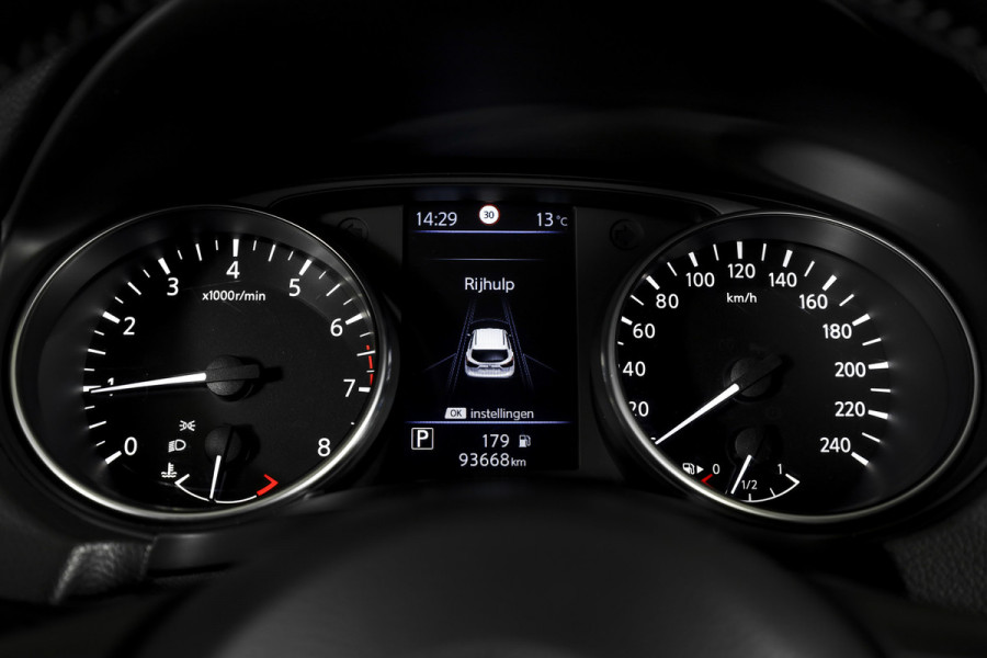 Nissan QASHQAI 1.3 DIG-T Tekna + 160 PK - Automaat | Pano | Adapt. Cruise | Stoel-+Voorruitverw. | Elek. Stoel | PDC | 360 Camera | NAV + App. Connect | ECC | Bose | LM 19" | Trekhaak | Nissan QASHQAI 1.3 DIG-T Tekna + 160 PK - Automaat | Pano | Adapt. Cruise | Stoel-+Voorruitverw. | Elek. Stoel | PDC | 360 Camera | NAV + App. Connect | ECC | Bose | LM 19" | Trekhaak |