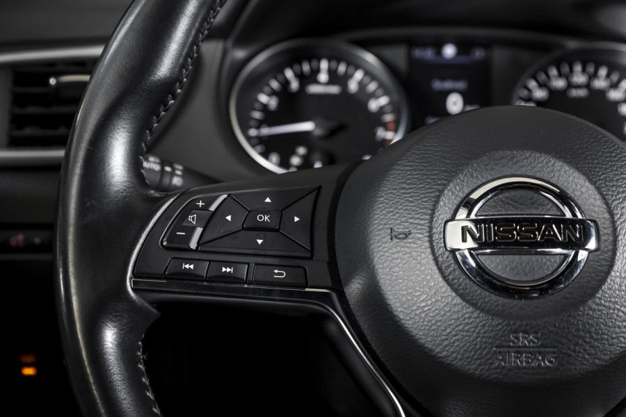 Nissan QASHQAI 1.3 DIG-T Tekna + 160 PK - Automaat | Pano | Adapt. Cruise | Stoel-+Voorruitverw. | Elek. Stoel | PDC | 360 Camera | NAV + App. Connect | ECC | Bose | LM 19" | Trekhaak | Nissan QASHQAI 1.3 DIG-T Tekna + 160 PK - Automaat | Pano | Adapt. Cruise | Stoel-+Voorruitverw. | Elek. Stoel | PDC | 360 Camera | NAV + App. Connect | ECC | Bose | LM 19" | Trekhaak |