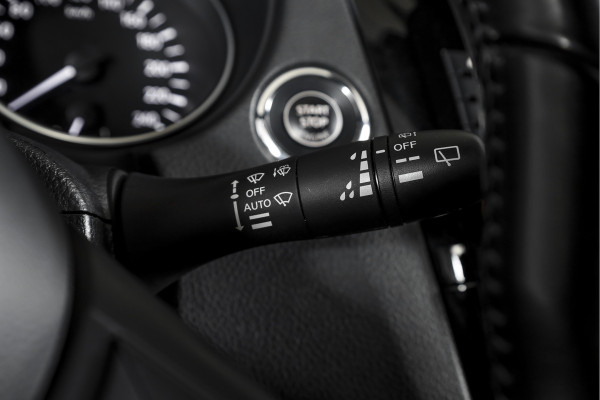 Nissan QASHQAI 1.3 DIG-T Tekna + 160 PK - Automaat | Pano | Adapt. Cruise | Stoel-+Voorruitverw. | Elek. Stoel | PDC | 360 Camera | NAV + App. Connect | ECC | Bose | LM 19" | Trekhaak | Nissan QASHQAI 1.3 DIG-T Tekna + 160 PK - Automaat | Pano | Adapt. Cruise | Stoel-+Voorruitverw. | Elek. Stoel | PDC | 360 Camera | NAV + App. Connect | ECC | Bose | LM 19" | Trekhaak |