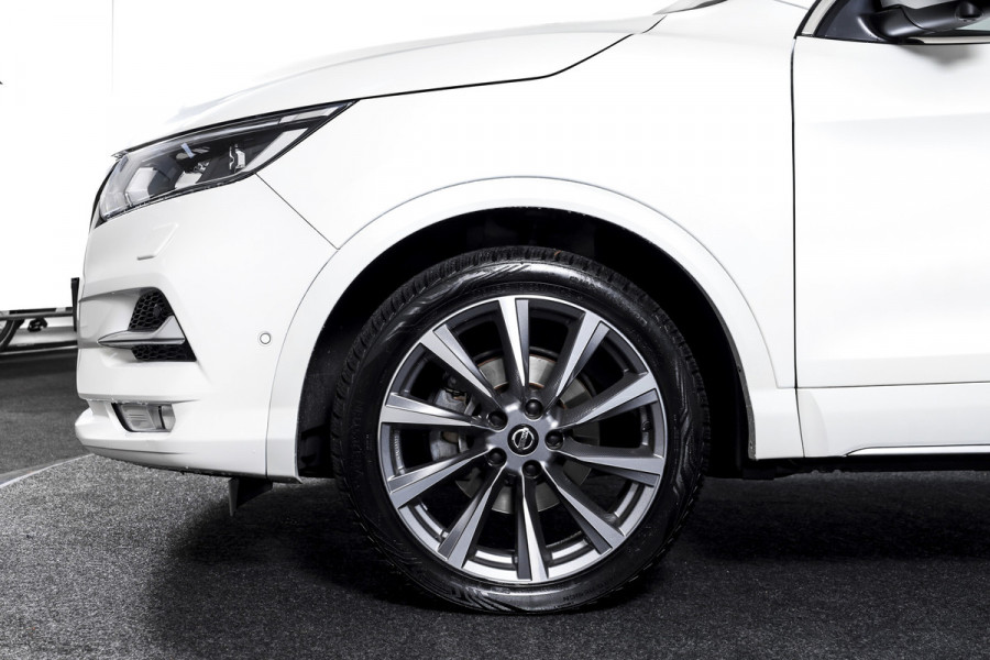 Nissan QASHQAI 1.3 DIG-T Tekna + 160 PK - Automaat | Pano | Adapt. Cruise | Stoel-+Voorruitverw. | Elek. Stoel | PDC | 360 Camera | NAV + App. Connect | ECC | Bose | LM 19" | Trekhaak | Nissan QASHQAI 1.3 DIG-T Tekna + 160 PK - Automaat | Pano | Adapt. Cruise | Stoel-+Voorruitverw. | Elek. Stoel | PDC | 360 Camera | NAV + App. Connect | ECC | Bose | LM 19" | Trekhaak |