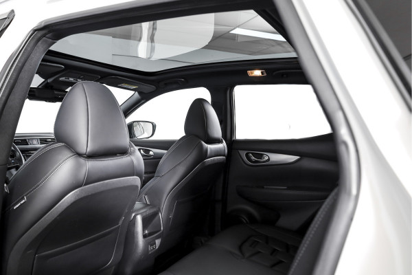Nissan QASHQAI 1.3 DIG-T Tekna + 160 PK - Automaat | Pano | Adapt. Cruise | Stoel-+Voorruitverw. | Elek. Stoel | PDC | 360 Camera | NAV + App. Connect | ECC | Bose | LM 19" | Trekhaak | Nissan QASHQAI 1.3 DIG-T Tekna + 160 PK - Automaat | Pano | Adapt. Cruise | Stoel-+Voorruitverw. | Elek. Stoel | PDC | 360 Camera | NAV + App. Connect | ECC | Bose | LM 19" | Trekhaak |