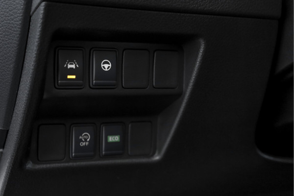 Nissan QASHQAI 1.3 DIG-T Tekna + 160 PK - Automaat | Pano | Adapt. Cruise | Stoel-+Voorruitverw. | Elek. Stoel | PDC | 360 Camera | NAV + App. Connect | ECC | Bose | LM 19" | Trekhaak | Nissan QASHQAI 1.3 DIG-T Tekna + 160 PK - Automaat | Pano | Adapt. Cruise | Stoel-+Voorruitverw. | Elek. Stoel | PDC | 360 Camera | NAV + App. Connect | ECC | Bose | LM 19" | Trekhaak |