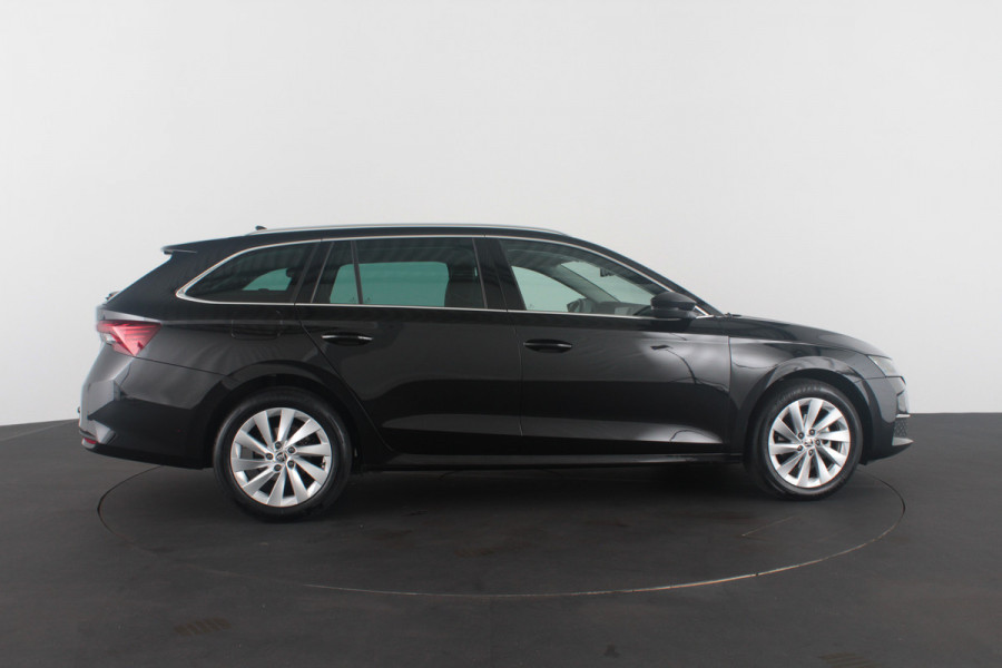 Škoda Octavia Combi 1.5 TSI MHEV Business Edition Plus Trekhaak/Camera/Adapt. Cruise... Škoda Octavia Combi 1.5 TSI MHEV Business Edition Plus Trekhaak/Camera/Adapt. Cruise...