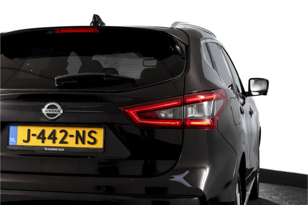 Nissan QASHQAI 1.3 DIG-T Tekna + 140 PK | Pano | Adapt. Cruise | Stoel-+Voorruitverw. | PDC | 360 Camera | NAV + App. Connect | ECC | Bose | LM 19" |