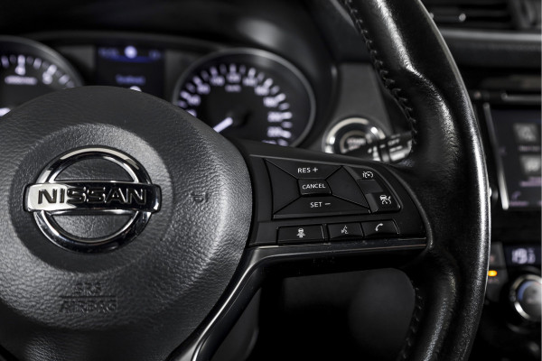 Nissan QASHQAI 1.3 DIG-T Tekna + 140 PK | Pano | Adapt. Cruise | Stoel-+Voorruitverw. | PDC | 360 Camera | NAV + App. Connect | ECC | Bose | LM 19" |