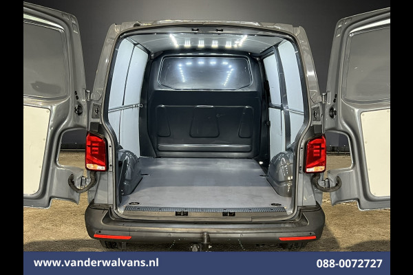 Volkswagen Transporter 2.0 TDI L1H1 Euro6 Airco | Camera | Cruisecontrol | Trekhaak | Sidebars Parkeersensoren Volkswagen Transporter 2.0 TDI L1H1 Euro6 Airco | Camera | Cruisecontrol | Trekhaak | Sidebars Parkeersensoren