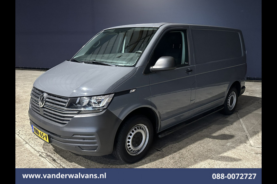 Volkswagen Transporter 2.0 TDI L1H1 Euro6 Airco | Camera | Cruisecontrol | Trekhaak | Sidebars Parkeersensoren Volkswagen Transporter 2.0 TDI L1H1 Euro6 Airco | Camera | Cruisecontrol | Trekhaak | Sidebars Parkeersensoren