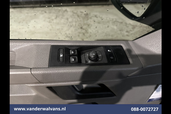 Volkswagen Transporter 2.0 TDI L1H1 Euro6 Airco | Camera | Cruisecontrol | Trekhaak | Sidebars Parkeersensoren Volkswagen Transporter 2.0 TDI L1H1 Euro6 Airco | Camera | Cruisecontrol | Trekhaak | Sidebars Parkeersensoren