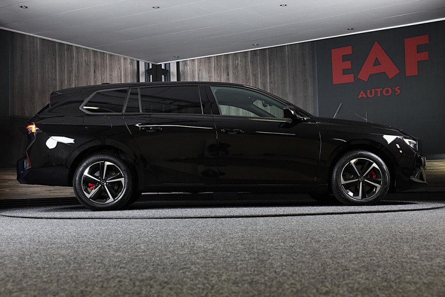 Opel Astra SPORTS TOURER 1.2 Turbo GS / AUT / Head Up / 360 Camera / Acc / Lane Assist / Dode Hoek Detectie / Led / Pdc Opel Astra SPORTS TOURER 1.2 Turbo GS / AUT / Head Up / 360 Camera / Acc / Lane Assist / Dode Hoek Detectie / Led / Pdc