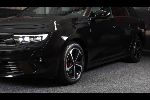 Opel Astra SPORTS TOURER 1.2 Turbo GS / AUT / Head Up / 360 Camera / Acc / Lane Assist / Dode Hoek Detectie / Led / Pdc Opel Astra SPORTS TOURER 1.2 Turbo GS / AUT / Head Up / 360 Camera / Acc / Lane Assist / Dode Hoek Detectie / Led / Pdc