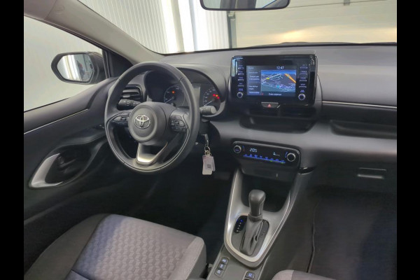Toyota Yaris 1.5 Hybrid Active Navigatie Apple Carplay/Android Auto Camera Adaptive Cruise Control  Climate Control Toyota Yaris 1.5 Hybrid Active Navigatie Apple Carplay/Android Auto Camera Adaptive Cruise Control  Climate Control
