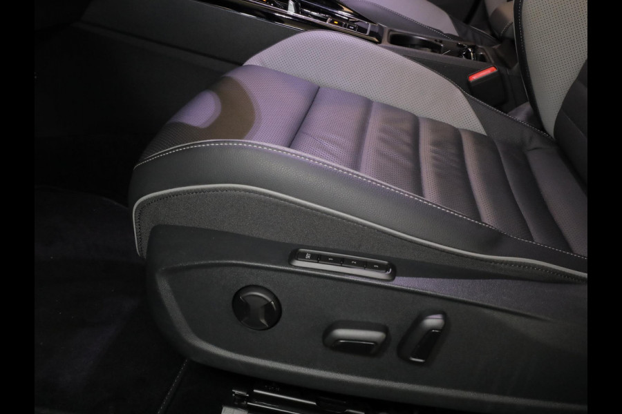 Volkswagen Golf 1.5 eHybrid GTE 272 pk Automaat (DSG) | Sportpakket | Panoramadak | Lederen bekleding | Elektr. trekhaak | Parkeersensoren | Blackstyle | Stoelverwarming |