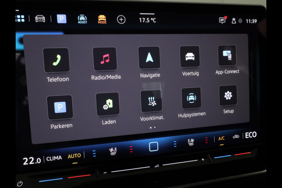 Volkswagen Golf 1.5 eHybrid GTE 272 pk Automaat (DSG) | Sportpakket | Panoramadak | Lederen bekleding | Elektr. trekhaak | Parkeersensoren | Blackstyle | Stoelverwarming |