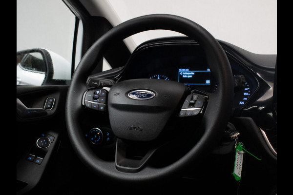 Ford Fiesta 1.1 Sport (APPLE CARPLAY,NAVI,CRUISE,LED,BLACK&WHITE EDITION,ELEKTRISCH PAKKET,SPORTSTOELEN,NETTE STAAT) Ford Fiesta 1.1 Sport (APPLE CARPLAY,NAVI,CRUISE,LED,BLACK&WHITE EDITION,ELEKTRISCH PAKKET,SPORTSTOELEN,NETTE STAAT)