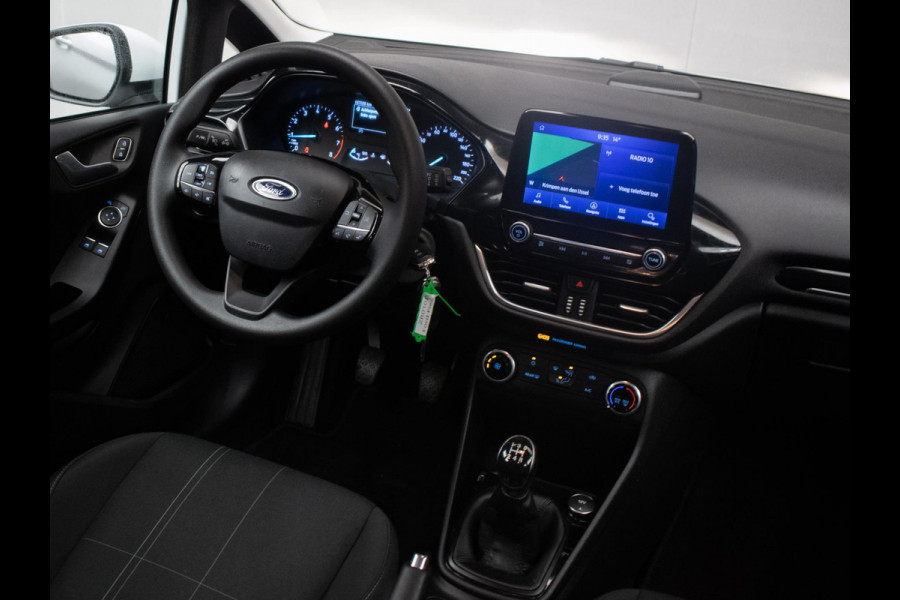 Ford Fiesta 1.1 Sport (APPLE CARPLAY,NAVI,CRUISE,LED,BLACK&WHITE EDITION,ELEKTRISCH PAKKET,SPORTSTOELEN,NETTE STAAT) Ford Fiesta 1.1 Sport (APPLE CARPLAY,NAVI,CRUISE,LED,BLACK&WHITE EDITION,ELEKTRISCH PAKKET,SPORTSTOELEN,NETTE STAAT)
