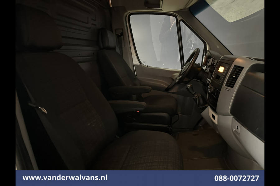 Mercedes-Benz Sprinter 316 CDI 163pk L2H2 Euro6 Airco | Navigatie | 2800kg Trekhaak | Cruisecontrol Parkeersensoren