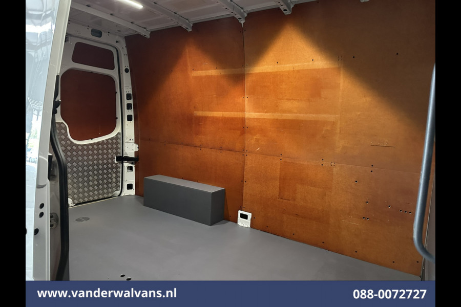 Mercedes-Benz Sprinter 316 CDI 163pk L2H2 Euro6 Airco | Navigatie | 2800kg Trekhaak | Cruisecontrol Parkeersensoren