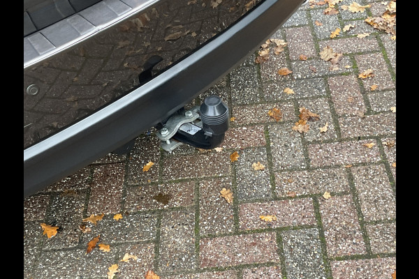 Mazda CX-5 2.0 SkyActiv-G 165 Luxury Trekhaak HUD Leer Stoel/Stuurverw Led Nav/Cruise 79702KM!