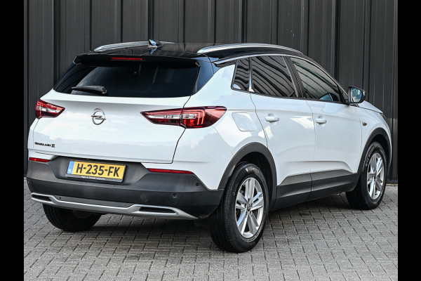 Opel Grandland X 1.2 TURBO BUSINESS EXECUTIVE | AUTOMAAT | LED | BLUETOOTH | CRUISECONTROL | EL. ACHTERKLEP | GOED ONDERHOUDEN