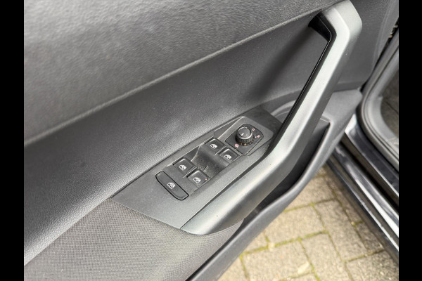 Volkswagen Polo 1.0 TSI Comfortline Volkswagen Polo 1.0 TSI Comfortline