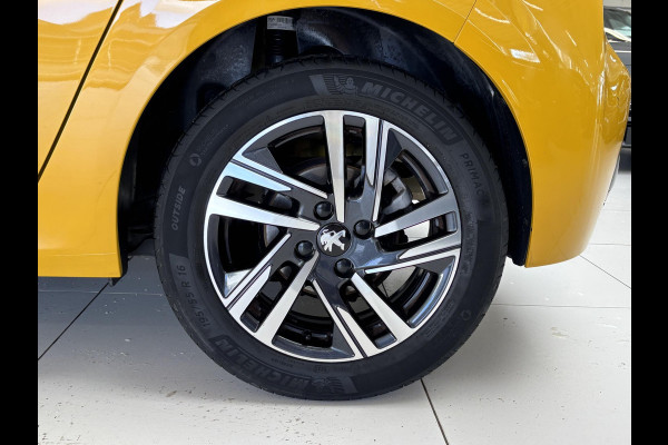 Peugeot 208 1.2 PureTech Allure Pack Navigatie | Achteruitrijcamera | Cruise Control