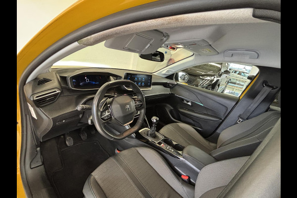 Peugeot 208 1.2 PureTech Allure Pack Navigatie | Achteruitrijcamera | Cruise Control