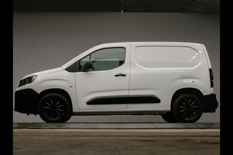 Peugeot Partner 1.5 BlueHDI Premium Sport (CLIMATE,BLUETOOTH,PDC,SCHUIFDEUR,DAB,LED,SPORTSTOELEN,TREKHAAK,NIEUWE APK,NETTE STAAT) Peugeot Partner 1.5 BlueHDI Premium Sport (CLIMATE,BLUETOOTH,PDC,SCHUIFDEUR,DAB,LED,SPORTSTOELEN,TREKHAAK,NIEUWE APK,NETTE STAAT)