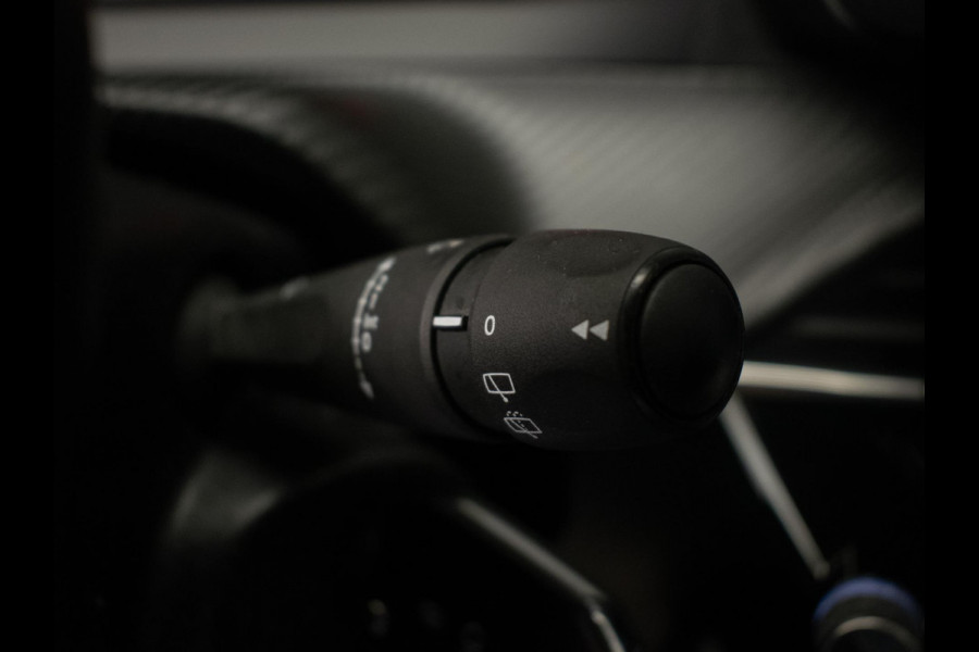 Peugeot 208 1.2 PureTech Blue Lease Active Sport (APPLE CARPLAY,NAVI,CRUISE,CLIMATE,PDC,LED,SPORTSTOELEN,NETTE STAAT)