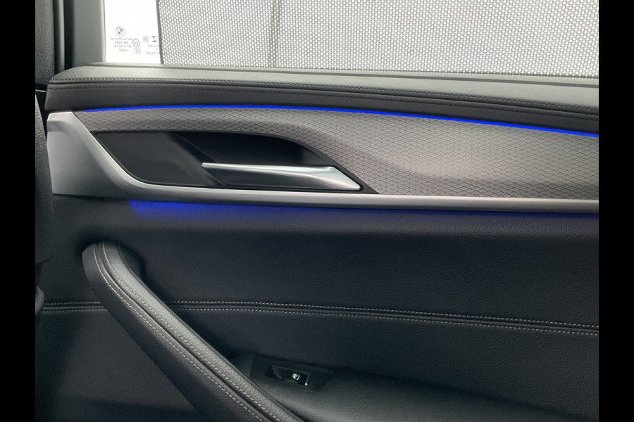 BMW 5 Serie 530D M-sport 6-Cilinder Pano Trekhaak HUD 360cam Standkachel Sfeerverl NL-Auto VOL!