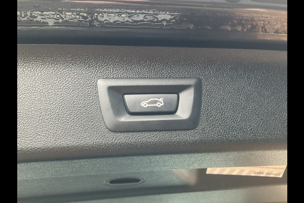 BMW 5 Serie 530D M-sport 6-Cilinder Pano Trekhaak HUD 360cam Standkachel Sfeerverl NL-Auto VOL!