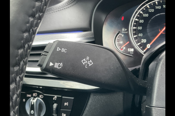 BMW 5 Serie 530D M-sport 6-Cilinder Pano Trekhaak HUD 360cam Standkachel Sfeerverl NL-Auto VOL!