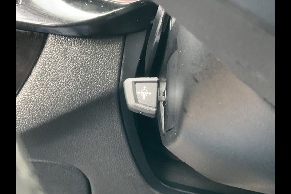 BMW 5 Serie 530D M-sport 6-Cilinder Pano Trekhaak HUD 360cam Standkachel Sfeerverl NL-Auto VOL!