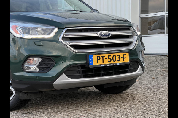 Ford Kuga 1.5 EcoBoost Titanium 150pk | Trekhaak | 2.000kg trekgewicht | Winterpack