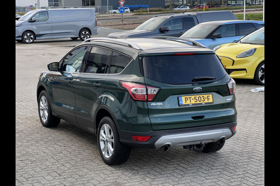 Ford Kuga 1.5 EcoBoost Titanium 150pk | Trekhaak | 2.000kg trekgewicht | Winterpack