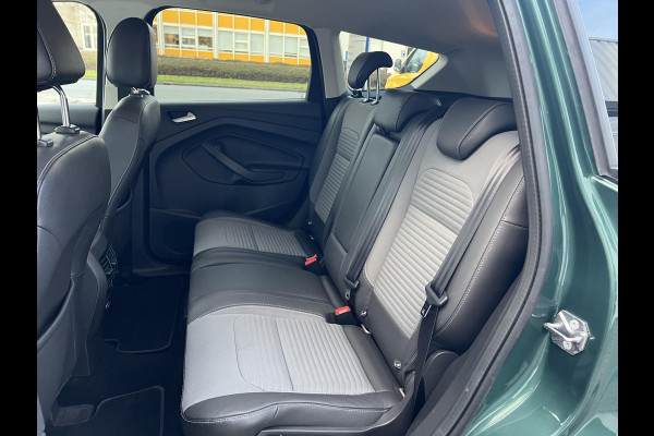 Ford Kuga 1.5 EcoBoost Titanium 150pk | Trekhaak | 2.000kg trekgewicht | Winterpack