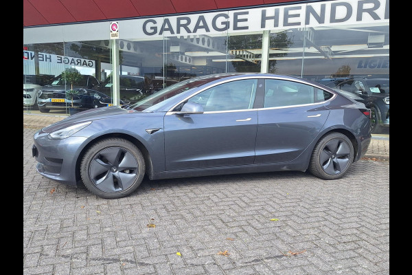 Tesla Model 3 Standard RWD Plus 60 kWh | SOH 85% | Trekhaak | Autopilot | occasion Tesla Model 3 Standard RWD Plus 60 kWh | SOH 85% | Trekhaak | Autopilot | occasion