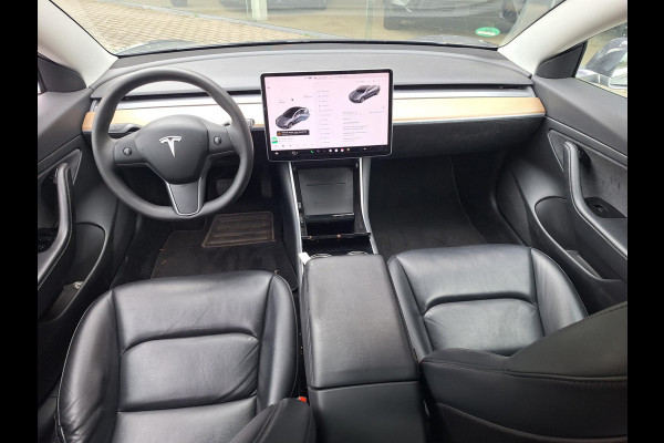 Tesla Model 3 Standard RWD Plus 60 kWh | SOH 85% | Trekhaak | Autopilot | occasion Tesla Model 3 Standard RWD Plus 60 kWh | SOH 85% | Trekhaak | Autopilot | occasion