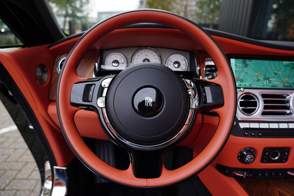 Rolls-Royce Dawn 6.6 V12 Dark Emerald 19 D.Km Bespoke Audio Teak Dek