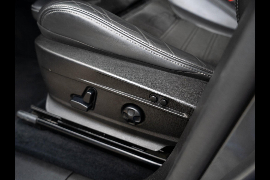 Alfa Romeo Stelvio 2.9 V6 AWD Quadrifoglio 510PK / Pano / Carbon / H&K / Memory