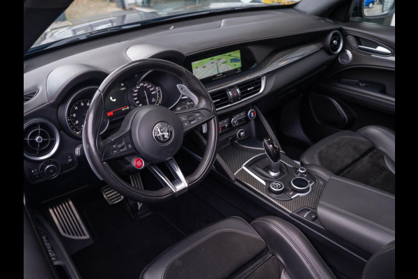 Alfa Romeo Stelvio 2.9 V6 AWD Quadrifoglio 510PK / Pano / Carbon / H&K / Memory