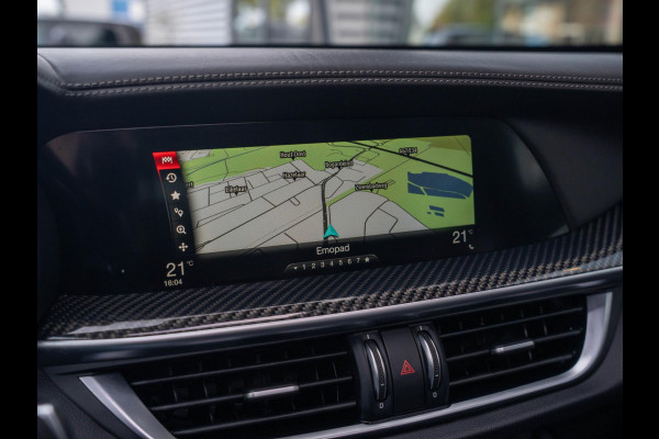 Alfa Romeo Stelvio 2.9 V6 AWD Quadrifoglio 510PK / Pano / Carbon / H&K / Memory