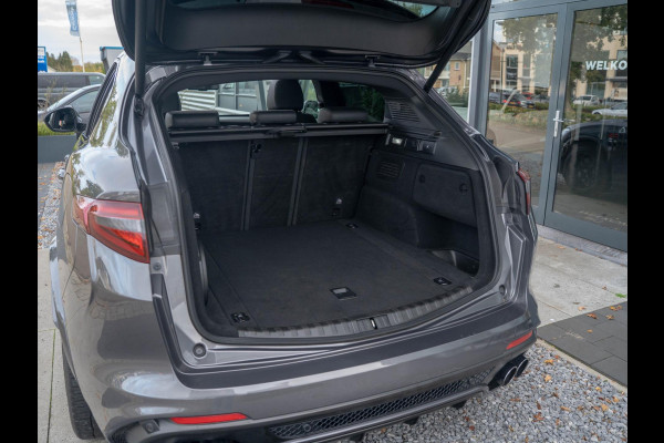 Alfa Romeo Stelvio 2.9 V6 AWD Quadrifoglio 510PK / Pano / Carbon / H&K / Memory