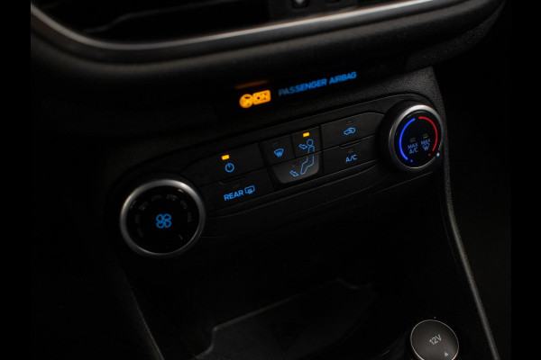 Ford Fiesta 1.1 Sport (APPLE CARPLAY,NAVI,LED,PDC,LANE ASSIST,DAB,BLUETOOTH,SPORTSTOELEN,LM VELGEN,NIEUWE APK,NETTE STAAT)